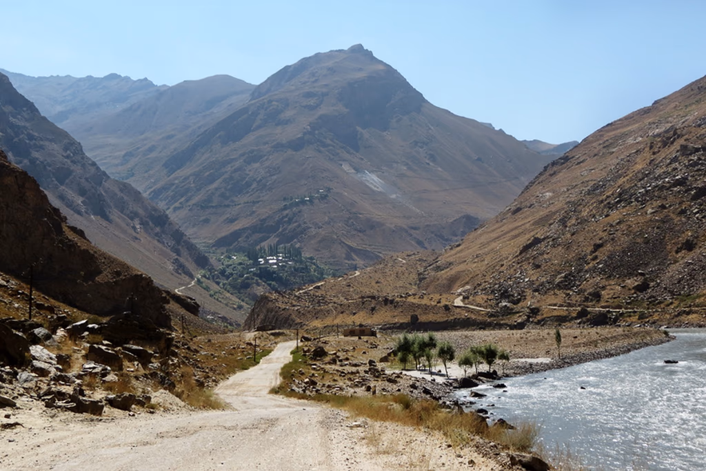 Kuh-i-Lal and the Pamir landscape above the Panj River