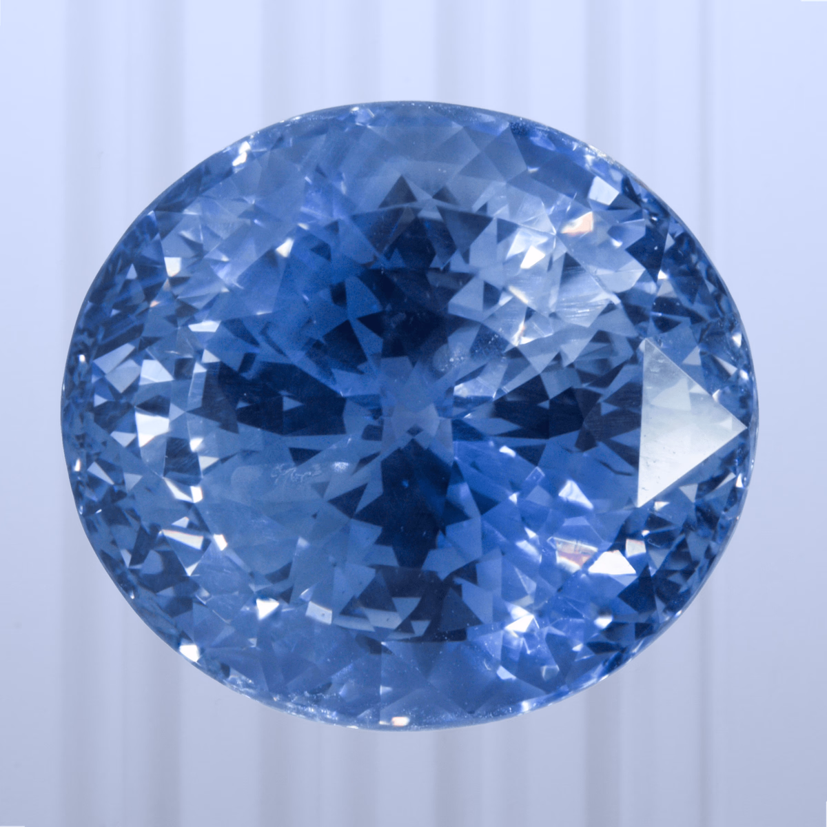 13.97 ct Sapphire, Sri Lanka (Ceylon), Unheated/Untreated, Oval Cut, photo 1 of 6