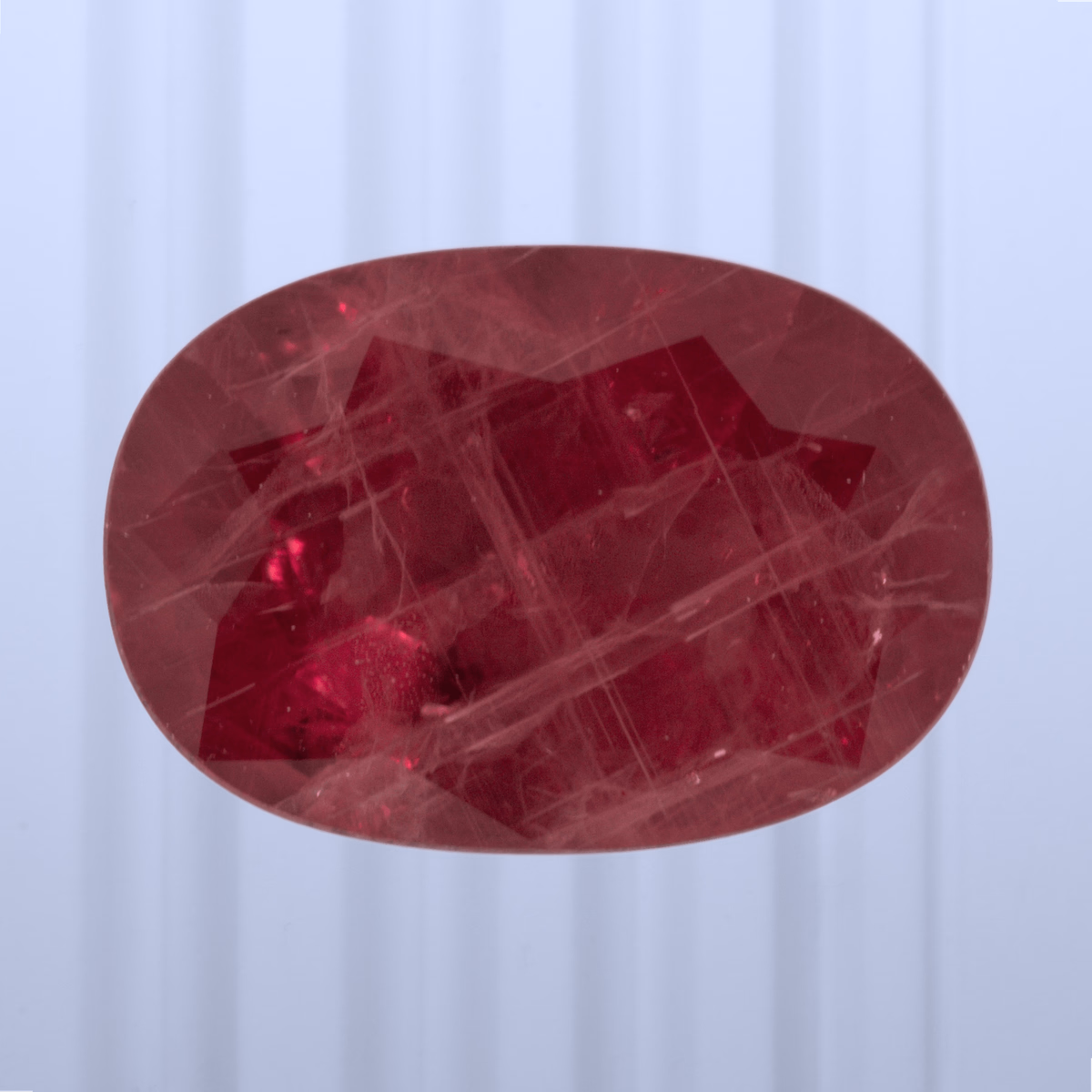 2.50 ct Ruby, Thailand, Heated, Oval Cut, photo 1 of 4