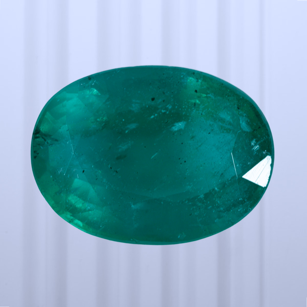 3.05 ct Emerald, Russia, Oiled F1, Oval Cut, photo 1 of 4