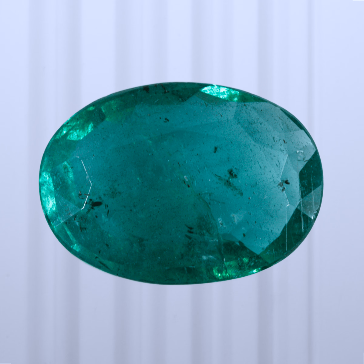 2.91 ct Emerald, Russia, Oiled F1, Oval Cut, photo 1 of 4