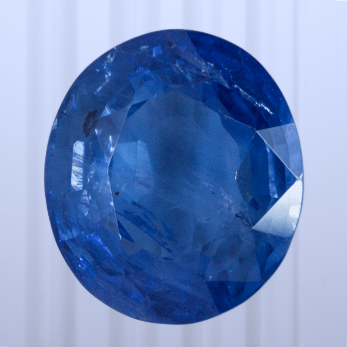 2.72 ct Cornflower Sapphire, Myanmar (Burma), Unheated/Untreated, Oval Cut, photo 1 of 5