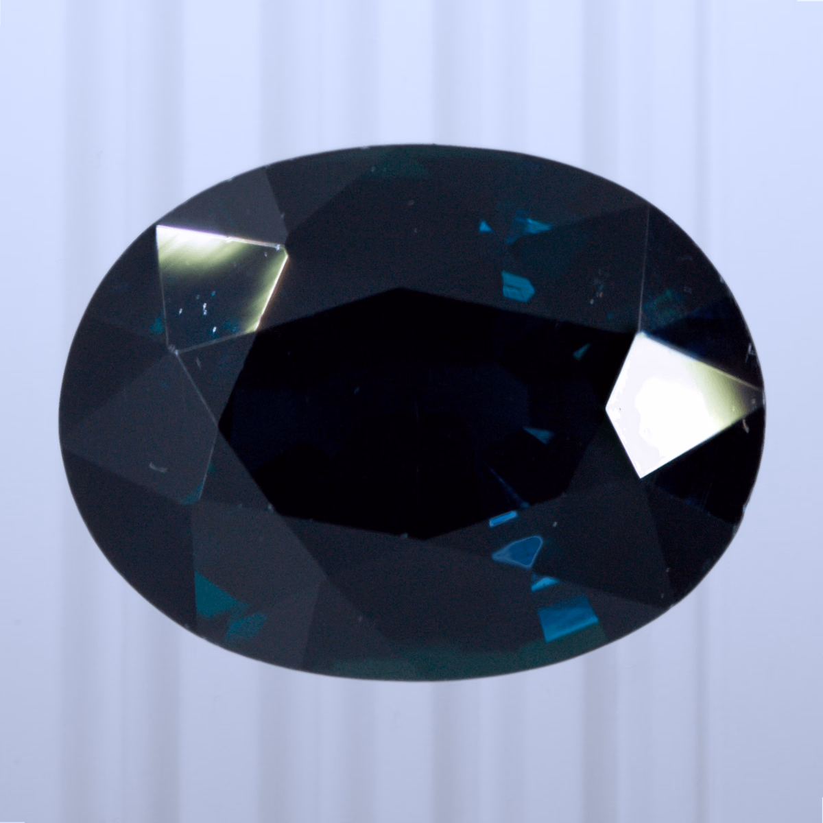 2.09 ct Teal Sapphire, Australia, Heated, Oval Cut, photo 1 of 5
