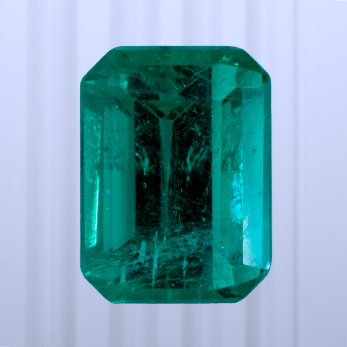 0.69 ct Emerald, Colombia, Oiled F1, Emerald Cut, photo 1 of 5