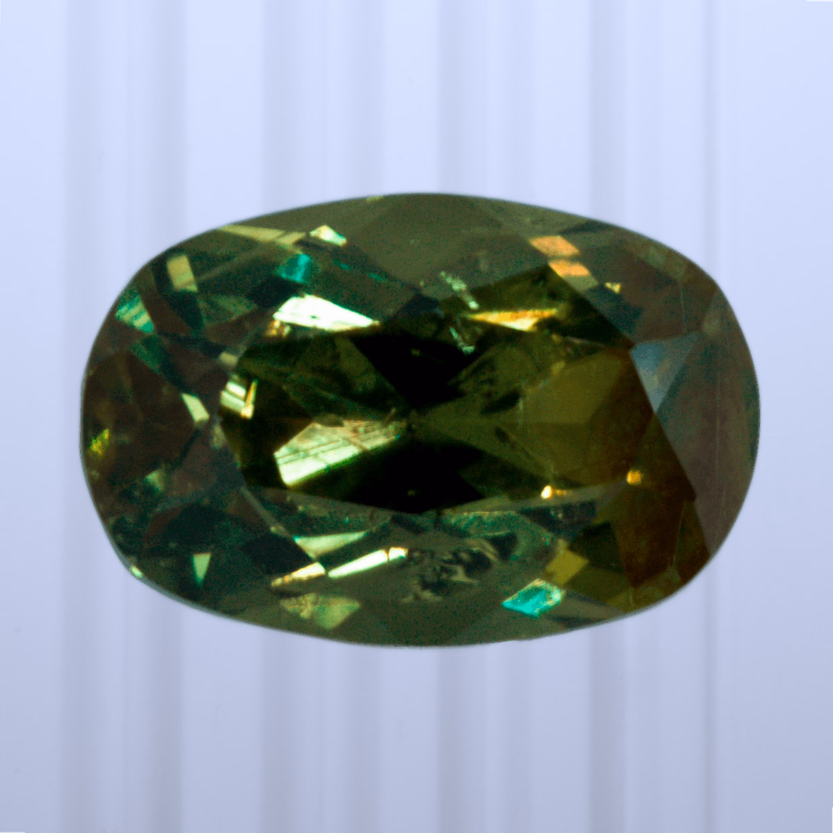 0.65 ct Russian Sapphire, Unheated/Untreated, Oval Cut, photo 1 of 4