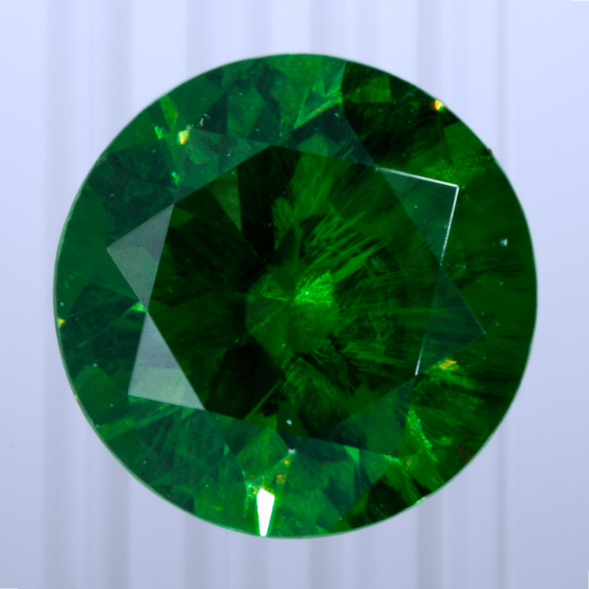 0.98 ct Demantoid, Russia, Unheated/Untreated, Round Cut, photo 1 of 5