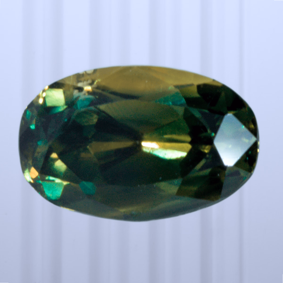 0.99 ct Russian Sapphire, Unheated/Untreated, Oval Cut, photo 1 of 5