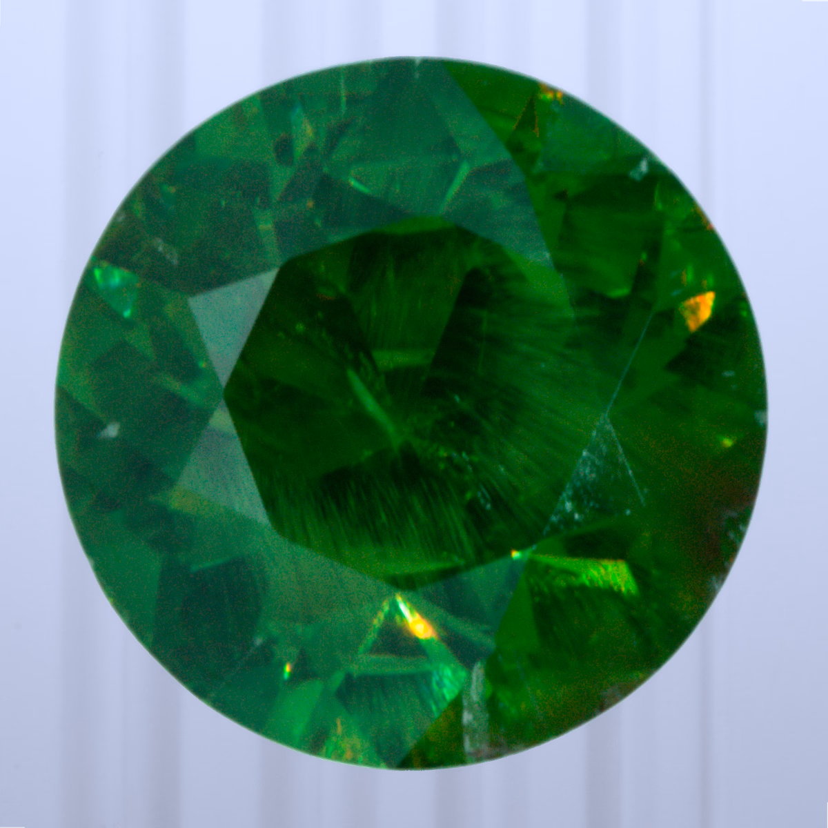 1.81 ct Demantoid, Russia, Unheated/Untreated, Round Cut, photo 1 of 4